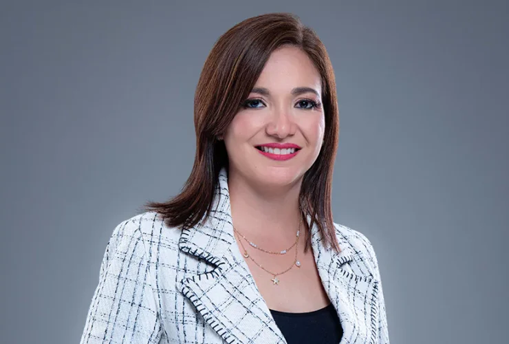 Anina Candanedo - Compliance Officer at Law Firm